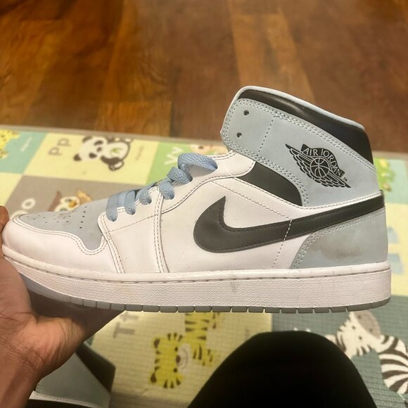 Air Jordan 1 Mid “University Blue / Black / White” Men’s Sneakers - Picture 1 of 2